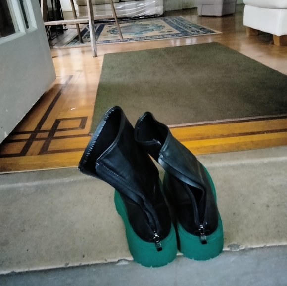 Women booties - Picture 13 of 15